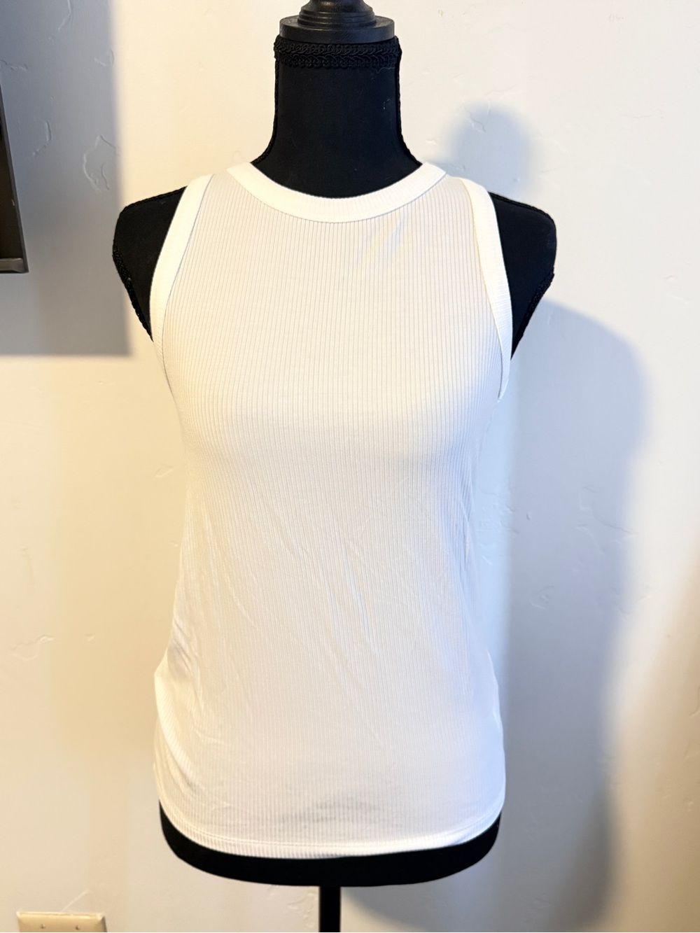 Women’s White Ribbed Tank Top - Sleek Sleeveless Design